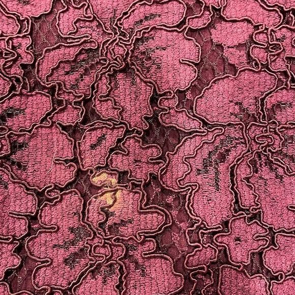 Skies Are Blue Lia Cold Shoulder Lace Blouse - Picture 12 of 16